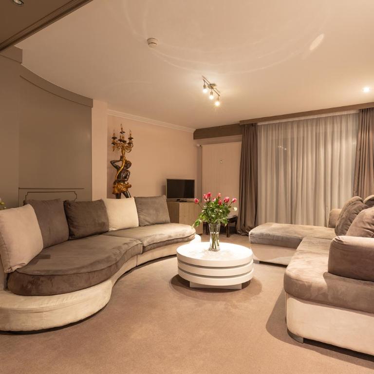 Hotel Central, SPA & LOUNGE BAR - Appartement 3 Chambres (6 Adultes) - 7