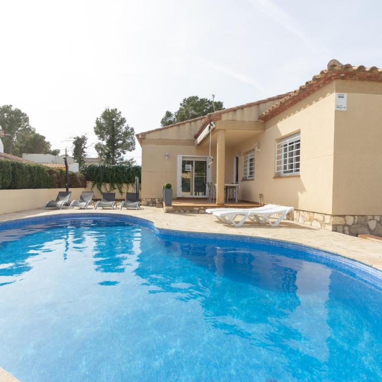 INNOUTHOME VILLA FAMILIAR PISCINA Coll de Balaguer - Casa - 4
