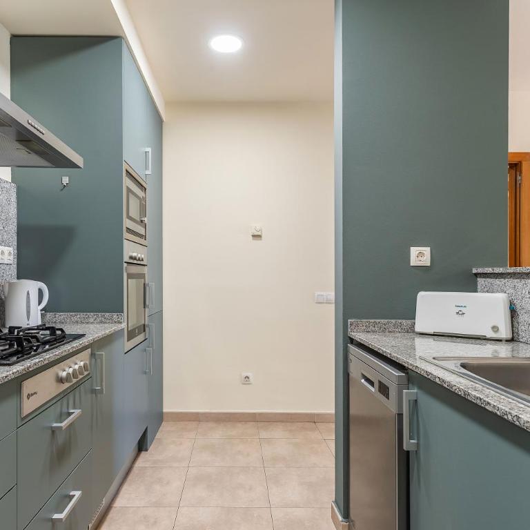AB Sagrada Familia - Sant Pau - Three-Bedroom Apartment - 8