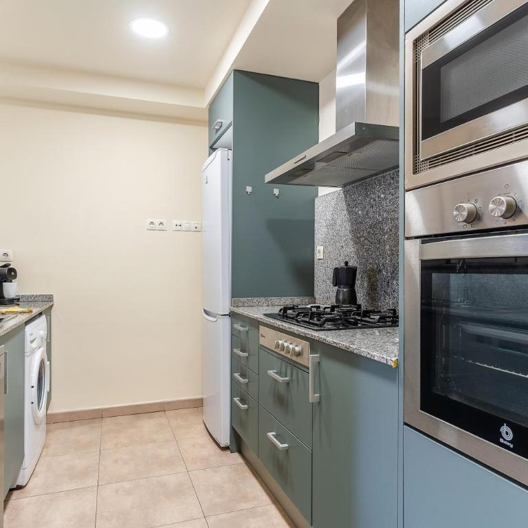 AB Sagrada Familia - Sant Pau - Three-Bedroom Apartment - 9