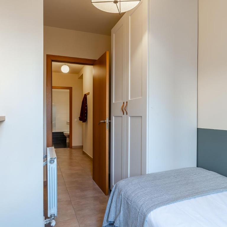 AB Sagrada Familia - Sant Pau - Three-Bedroom Apartment - 18