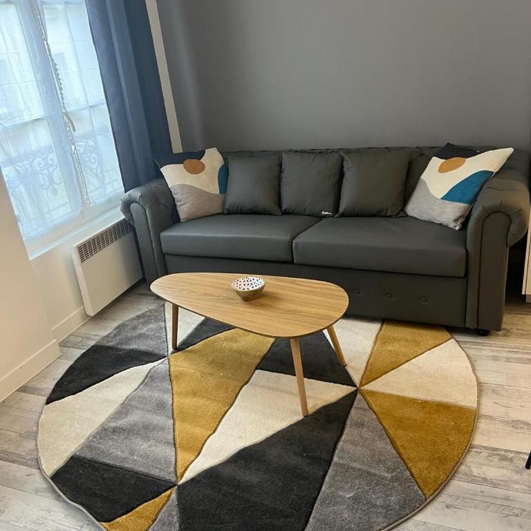 Montmartre Sacré Cœur Appartement Refait à Neuf Paris 18ème - 4 P - Appartement 1 Chambre - 2