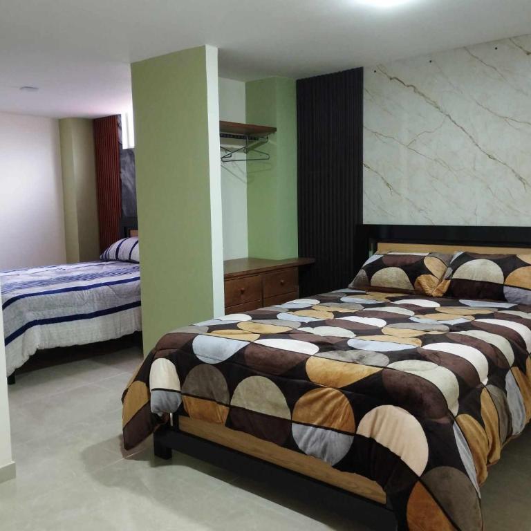 Hotel Colonial House - Twin Room with Private Bathroom - 3