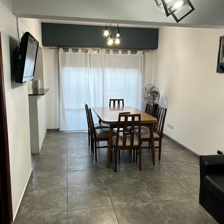 Departamento San Juan 82 - Apartamento de 2 dormitorios - 3