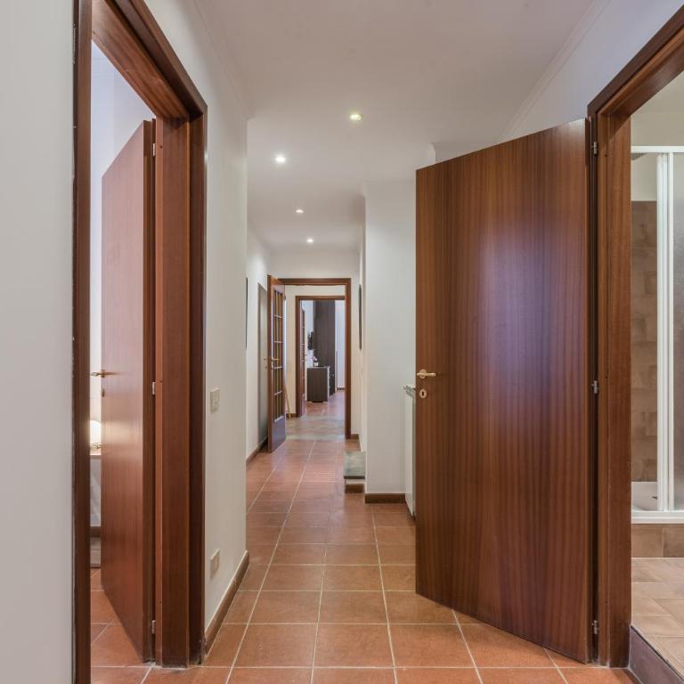 JOIVY Lovely Flats Next To Fontana di Trevi - Appartamento - 24