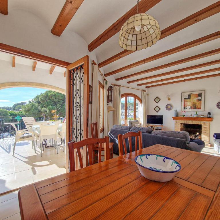 Casa Isabel Moraira by Mandalay Rentals - Three-Bedroom House - 16