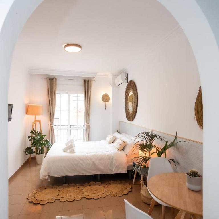 Naim Guest House Nerja - Estudio Superior - 24