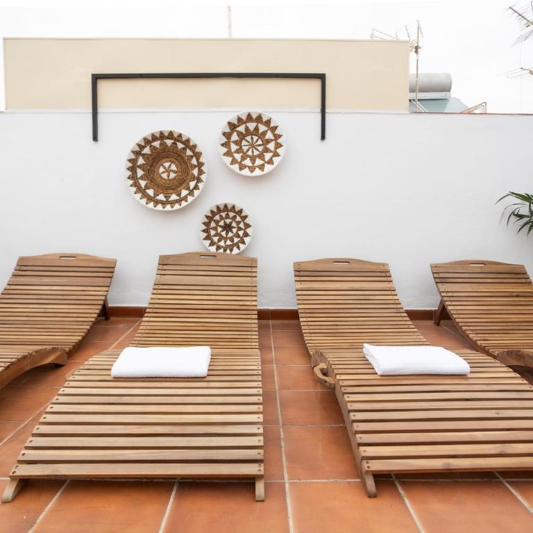 Naim Guest House Nerja - Habitación Doble con balcón - 18