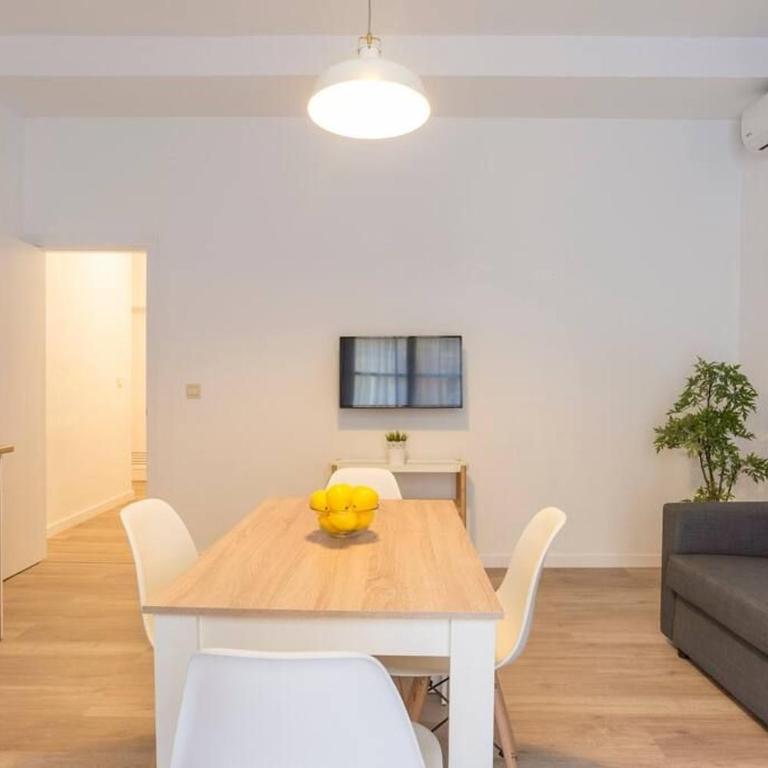Cathedral Suites - Apartamento con balcón - 12