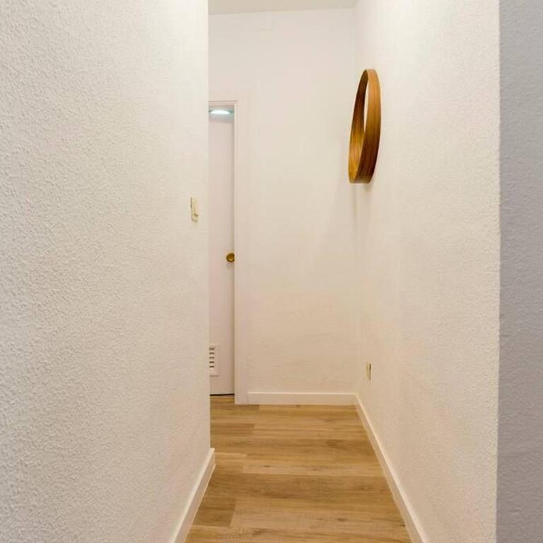 Cathedral Suites - Apartamento con balcón - 23