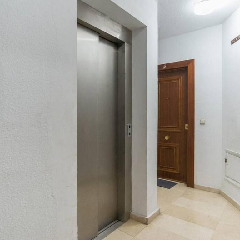 Cathedral Suites - Apartamento con balcón - 40