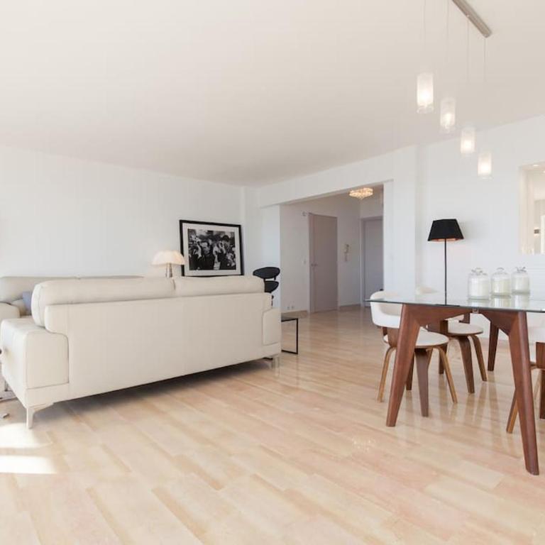 SUPER CANNES FRONT DE MER LUXUEUX VUE UNIQUE - Appartement 2 Chambres - 20