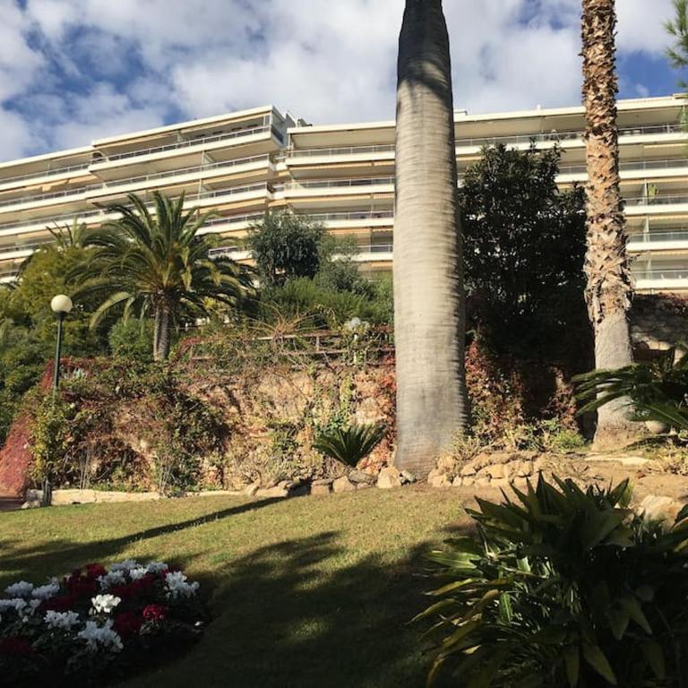 SUPER CANNES FRONT DE MER LUXUEUX VUE UNIQUE - Appartement 2 Chambres - 32