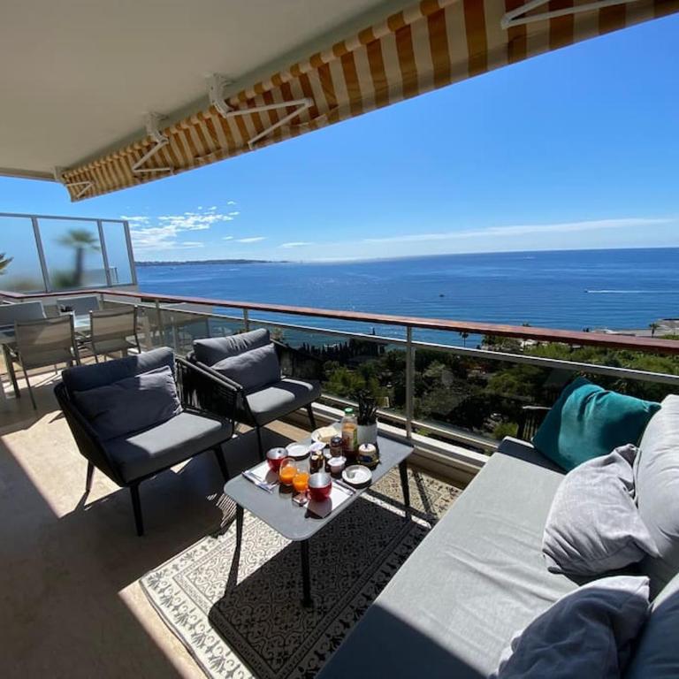 SUPER CANNES FRONT DE MER LUXUEUX VUE UNIQUE - Appartement 2 Chambres - 3