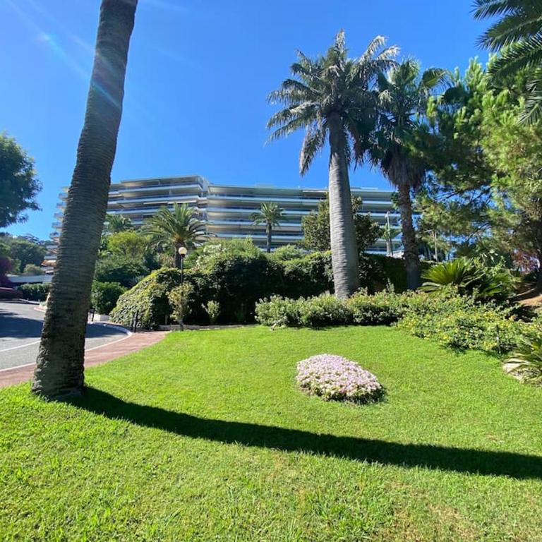 SUPER CANNES FRONT DE MER LUXUEUX VUE UNIQUE - Appartement 2 Chambres - 62