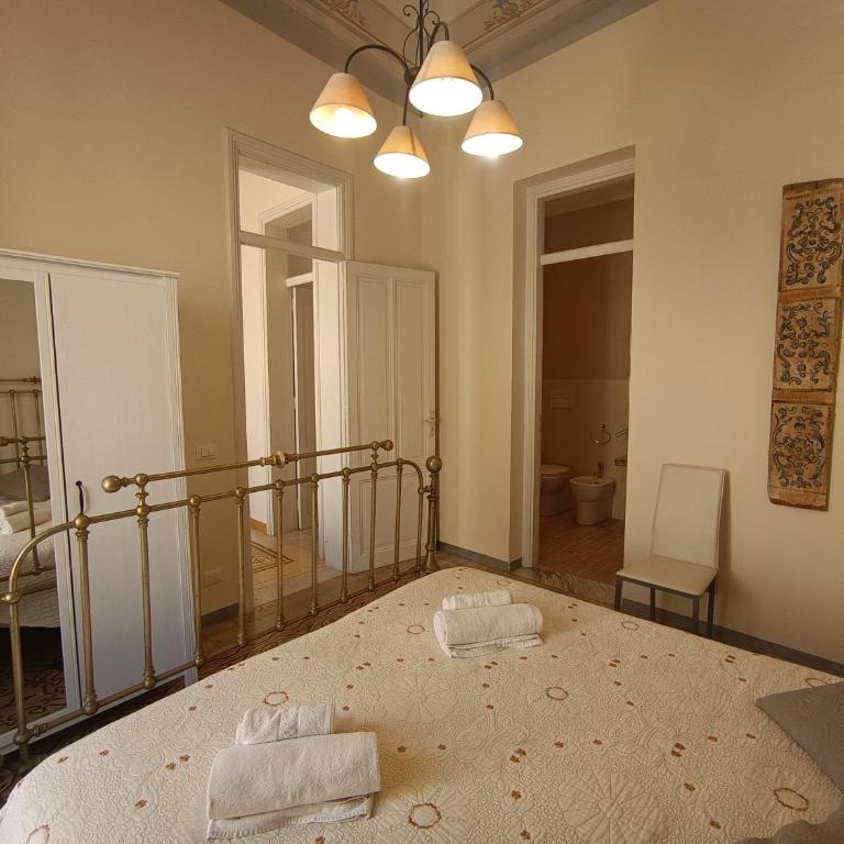 Rooms and Breakfast GranVeliero - Deluxe Suite - 9
