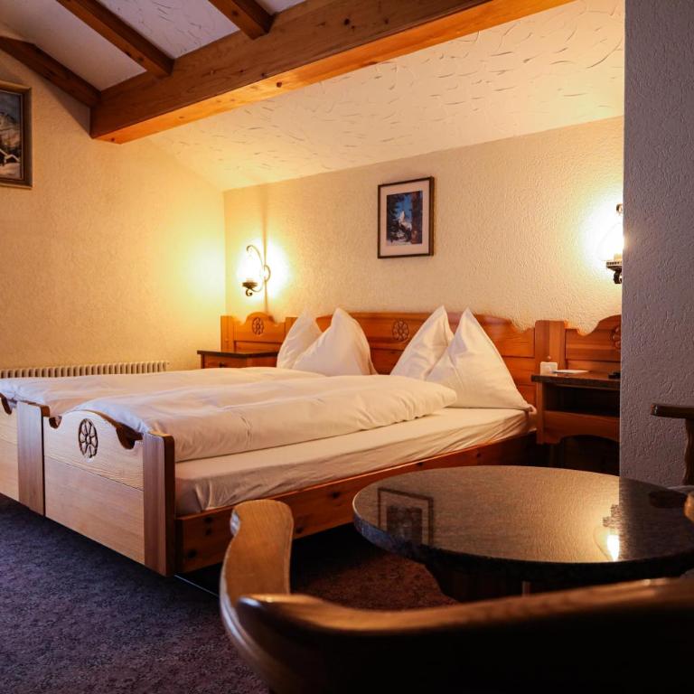 Hotel Christiania Saas-Fee - Superior Doppelzimmer - 5