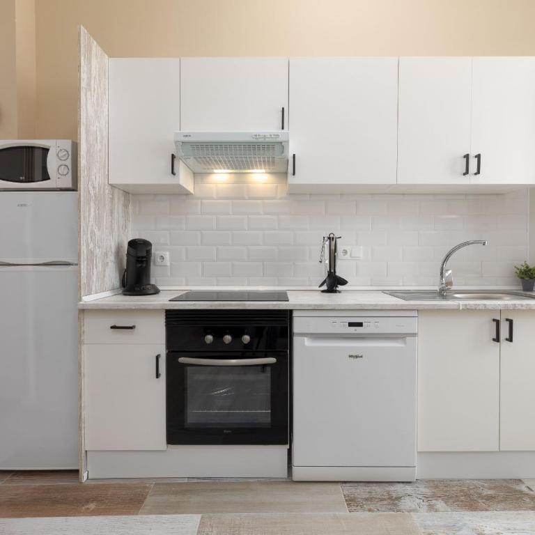 Malvarrosa Las Arenas Access - Apartment - Ground Floor - 11