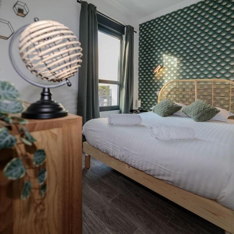 VILLE ET VOLCANS - Maison 9 couchages avec garage et extérieur - Maison 3 Chambres - 10