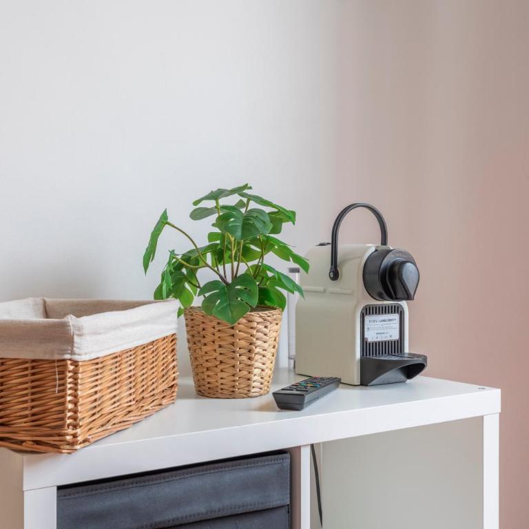 Studio calme et lumineux - Appartement 1 Chambre - 12