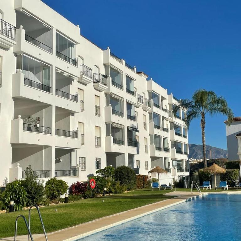 2 Bed Ground Floor Apartment With Pool & Parking - Apartamento de 2 dormitorios - 20