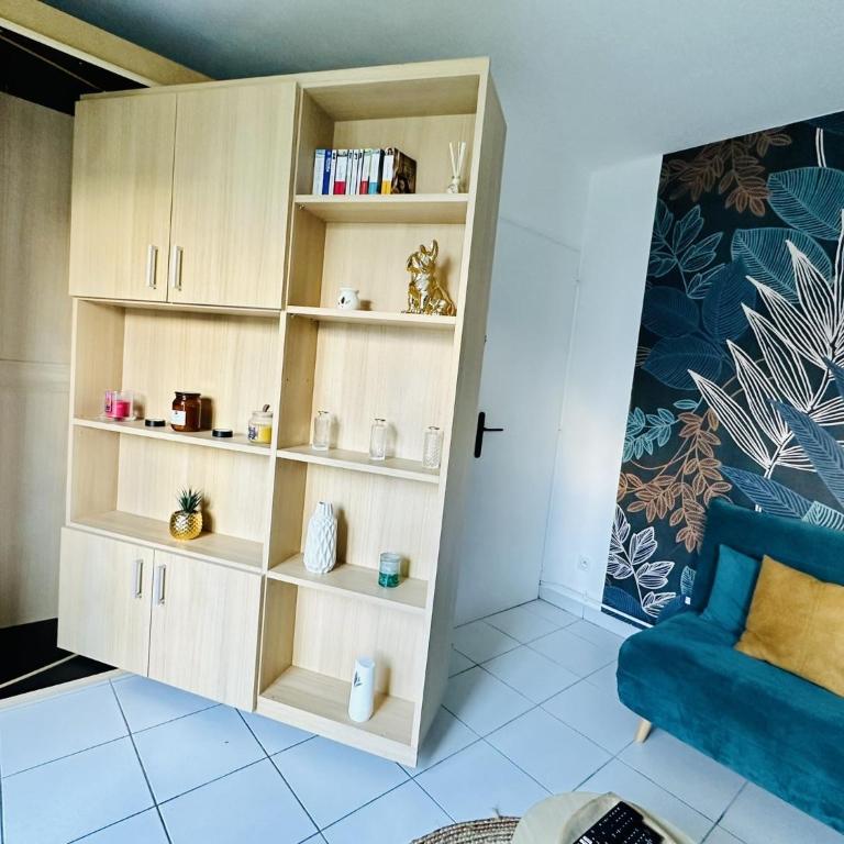 Charmant studio rénové, quartier Saint Michel, proche centre-ville - Les Sables - Studio - 9