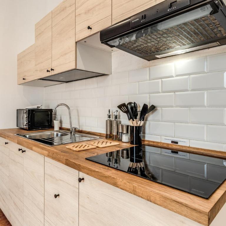 V E N E R E Apartments - Appartamento con Balcone - 14