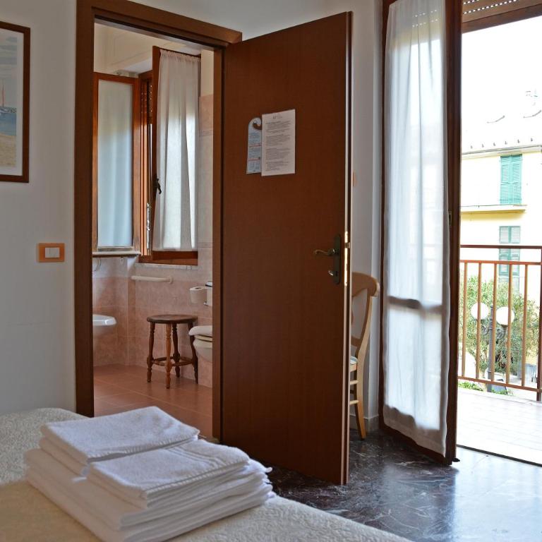Hotel Corallo - Camera Matrimoniale con Vista Mare - 3
