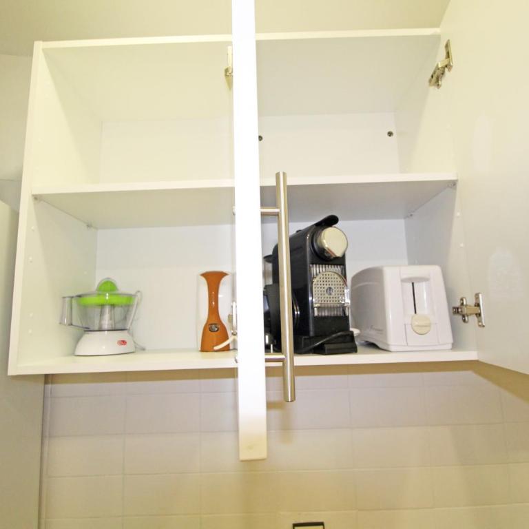 Castle views. Terrace. Design style. AC. Wifi. Refurbished. Supercentric. - Two-Bedroom Apartment - 31