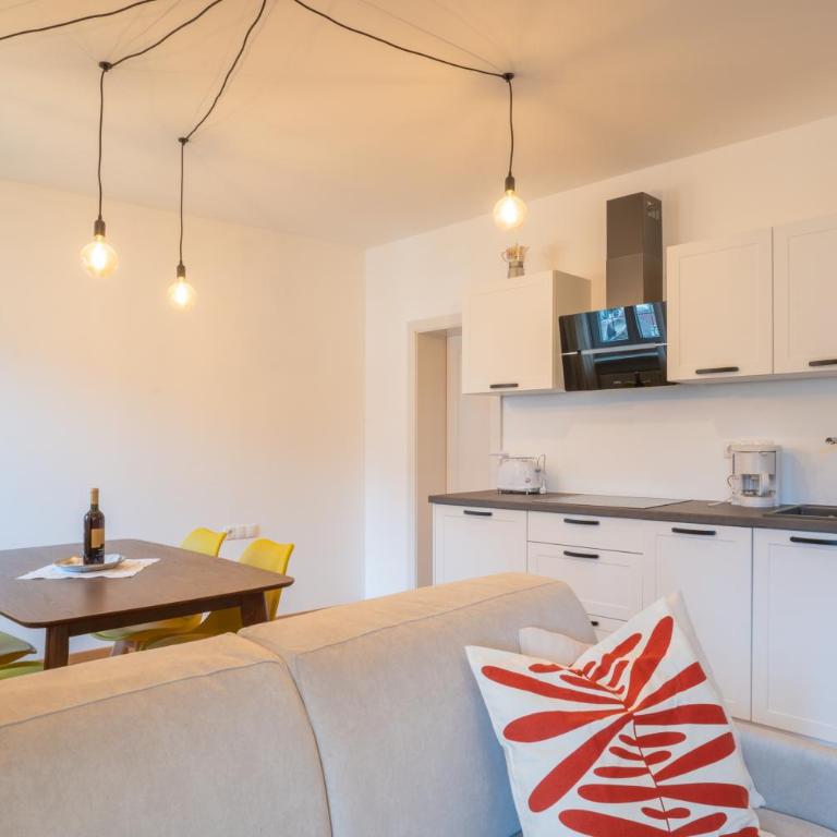 Weingut Köfelgut - Turris Vini - Apartment mit Terrasse - 5