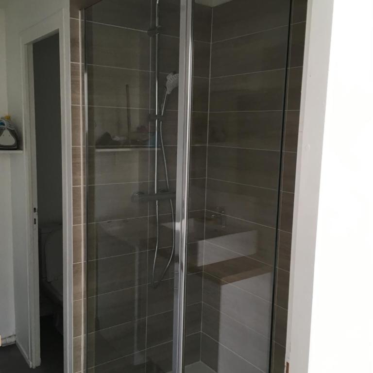 Beautiful and bright 1st Floor Flat with large Terrace - Biarritz City Center - Appartement 1 Chambre - 24