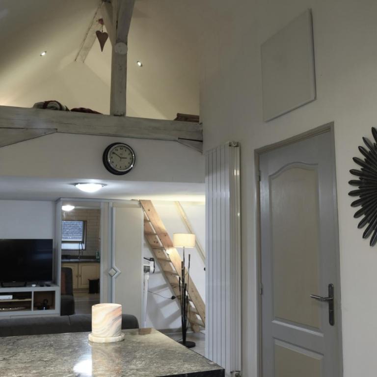 DUPLEX SPACIEUX TOUT CONFORT - Appartement 1 Chambre - 10