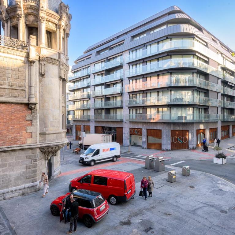 NUEVO LUJO CENTRO DE BILBAO + WIFI . PARKING - Apartamento de 2 dormitorios - 3