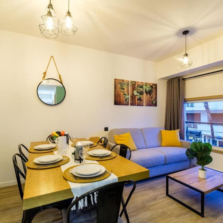 Charmant pour 6 au Cœur d'Antibes - Apartment - 1
