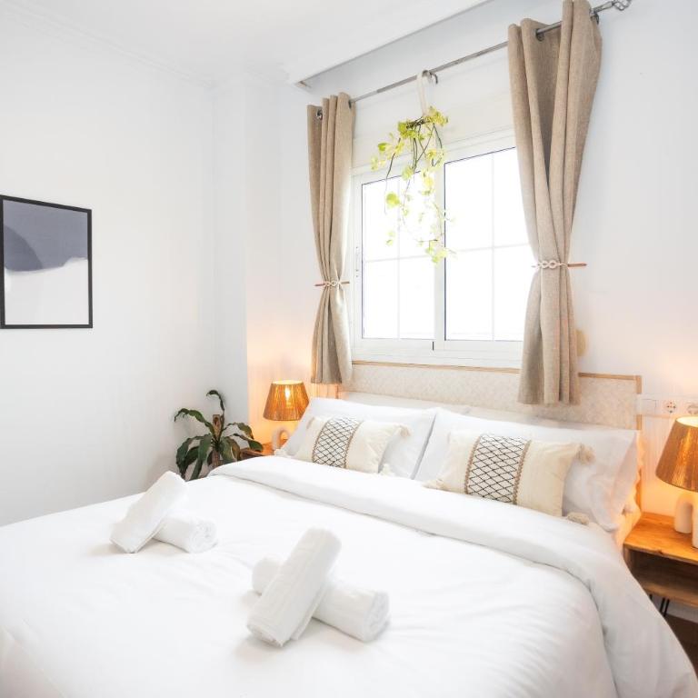 Naim Guest House Nerja - Apartamento con vistas al mar - 29