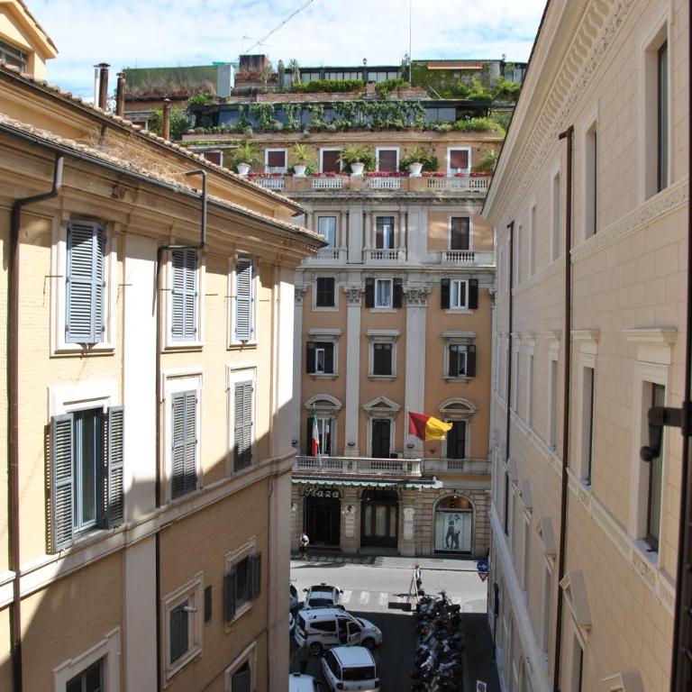 App Leoncino Design Apartment in Rome - Two-Bedroom Apartment - 14