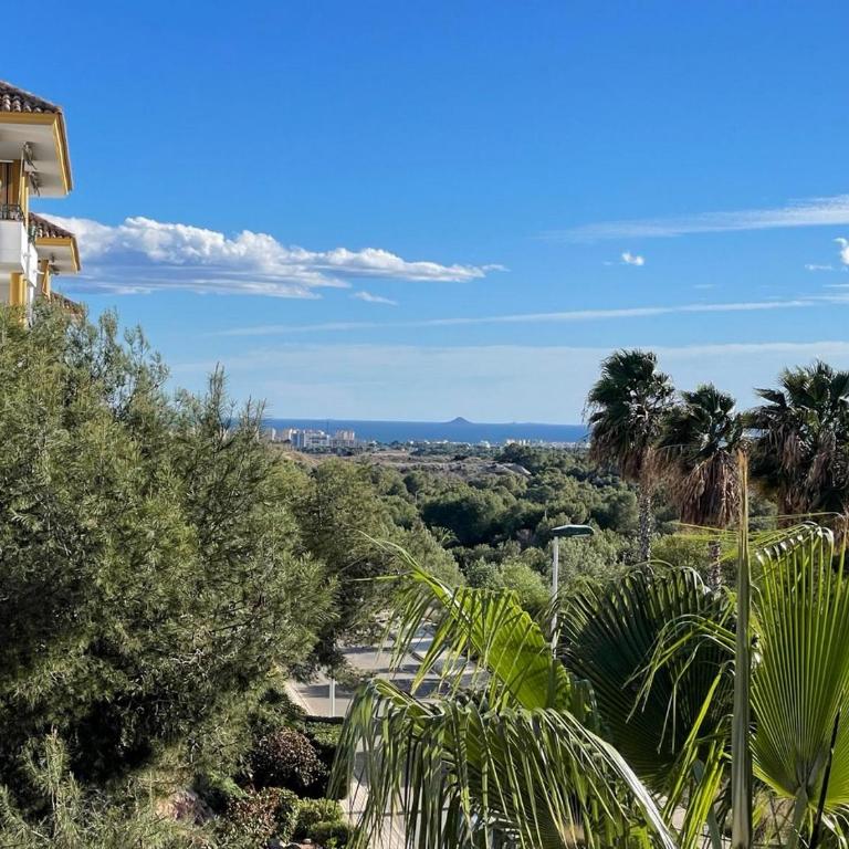 Luxury 2 bed, 2 bath apartment with sea view, central heating and new bathrooms. - Apartamento de 2 dormitorios - 16