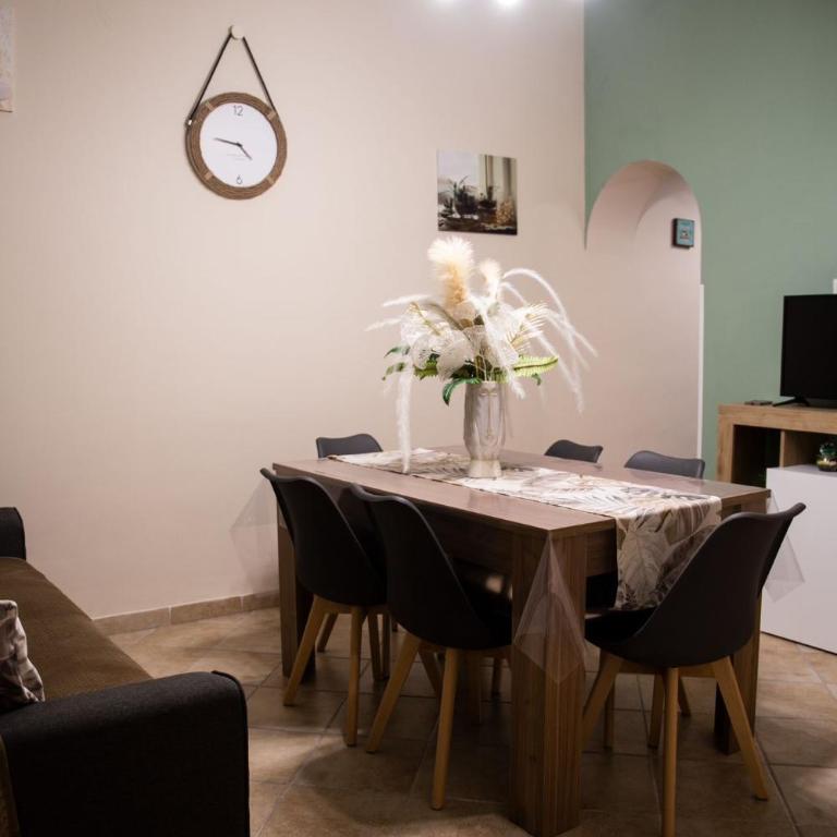 CASA MAGIEM - Two-Bedroom Apartment - 19
