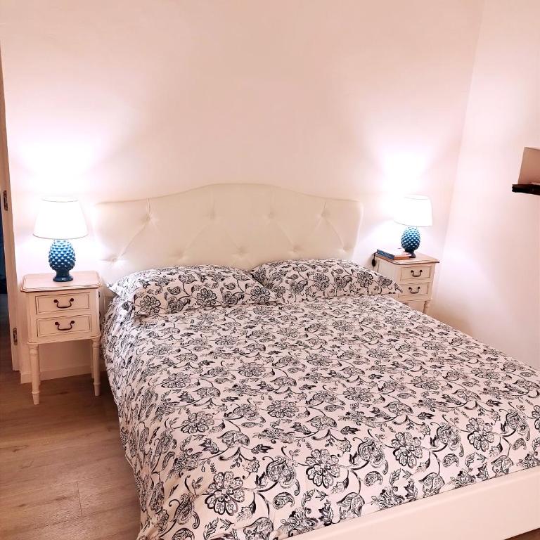 Casa con terrazza esclusiva vicino al mare Domus Neapolis Happy Holiday - Two-Bedroom Apartment - 19