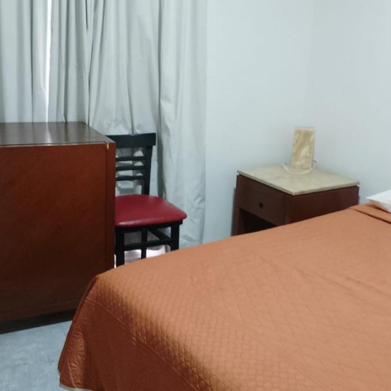 Hotel Puerto México Aeropuerto - Habitación Doble con baño compartido - 2