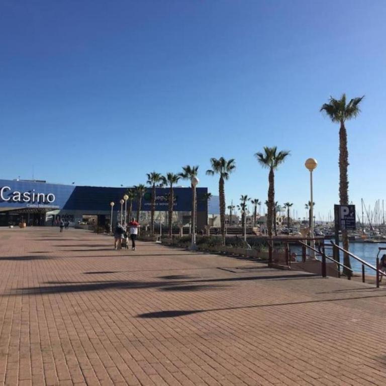 Modern Apartment in Alicante center Beach - Two-Bedroom Apartment - 24