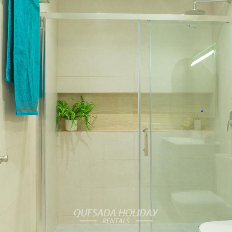 Semi-Detached Villa Costa Balear Private Pool & Views - Two-Bedroom Villa - 9