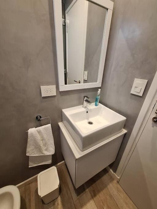 A pasos del Mar, Resto, Casino y Moda - One-Bedroom Apartment - 5
