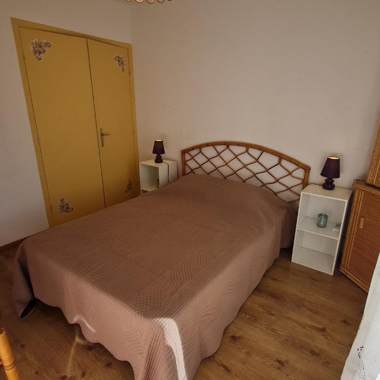Appartement 2 pièces climatisé, parking, centre Sainte-Maxime, proche plages - FR-1-780-54 - Apartment - 2