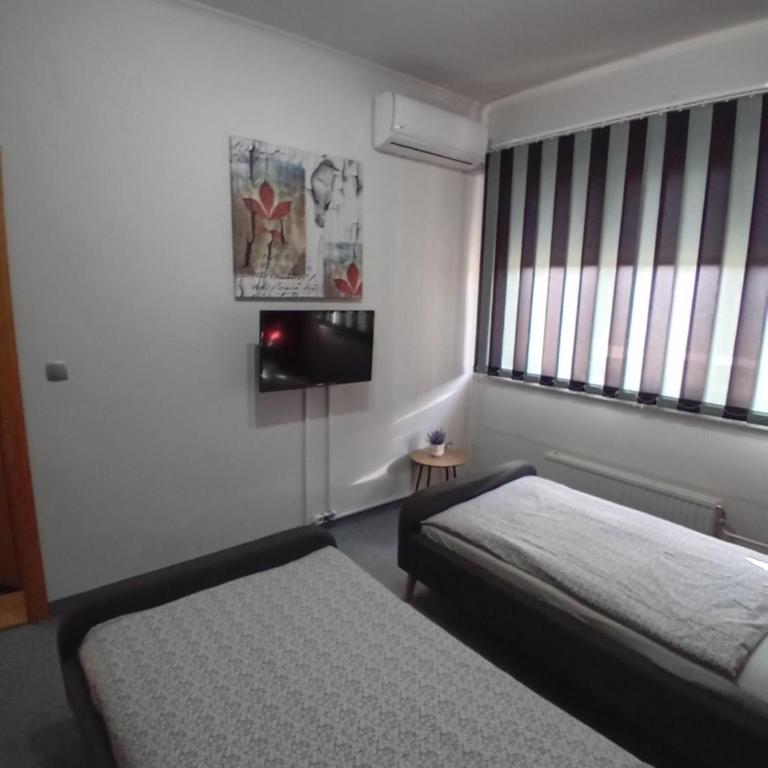 Pansion San - Twin Room - 4