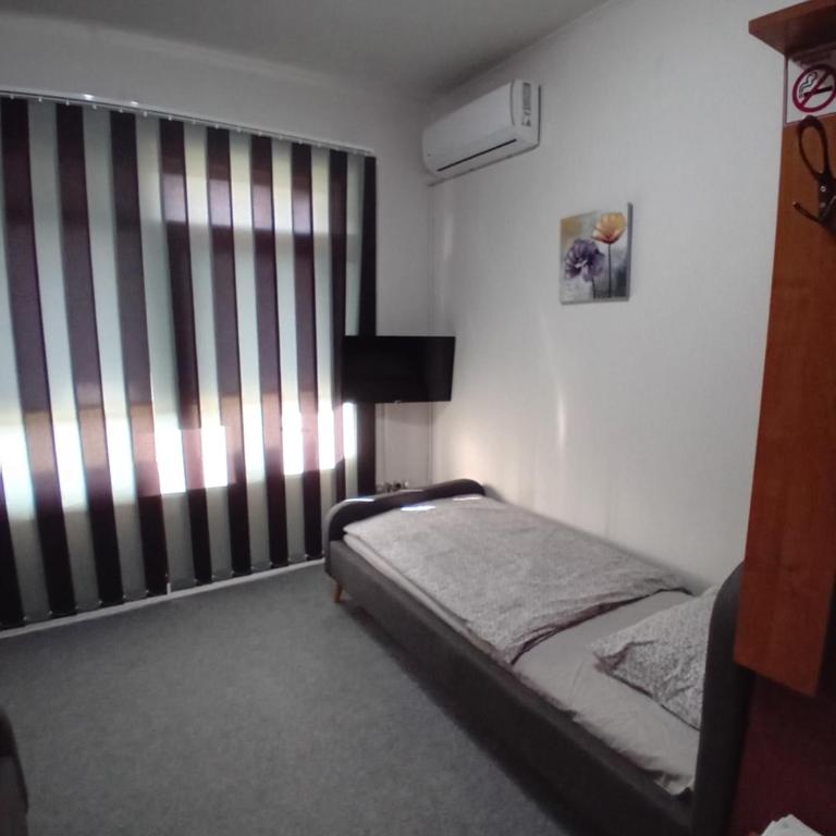 Pansion San - Twin Room with Garden View - 1