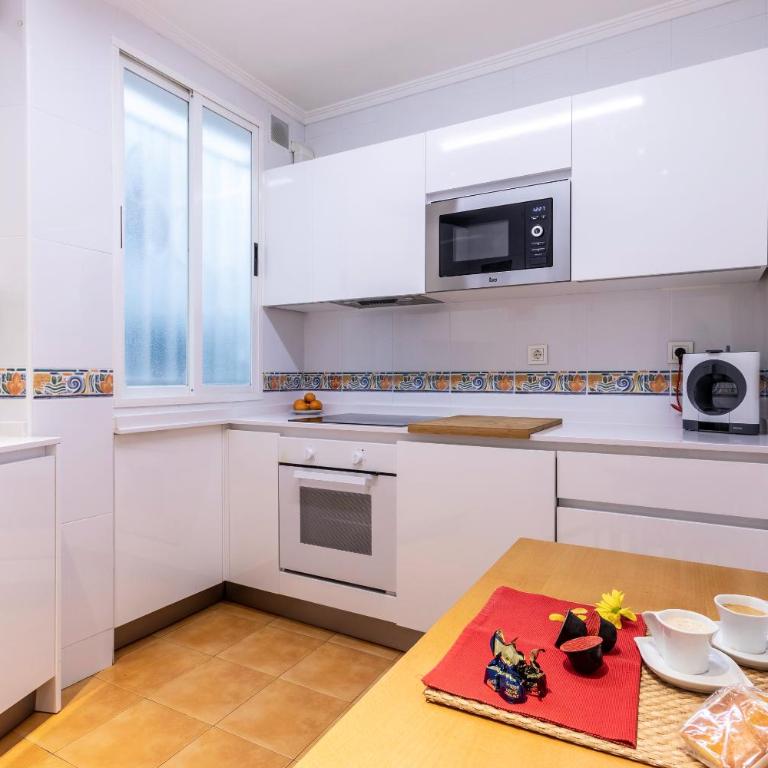 San Mames Apartment - Free Parking - Apartamento de 3 dormitorios - 14
