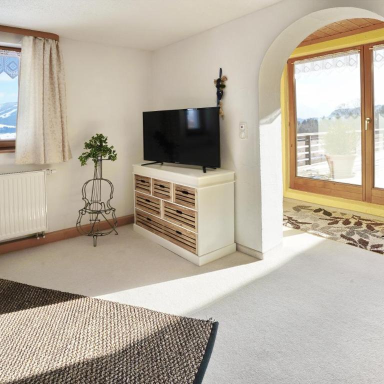 Gästehaus Bergfrieden - Apartment - 2
