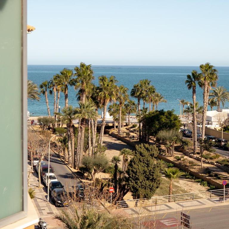 Beach Albir - One-Bedroom Apartment - 3