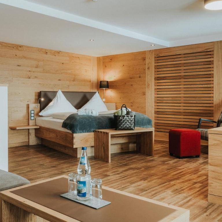 PANORAMA Allgäu Spa Resort - Junior Suite mit Balkon - 5